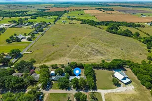104 Parker St, Italy, TX 76651 - Photo 33