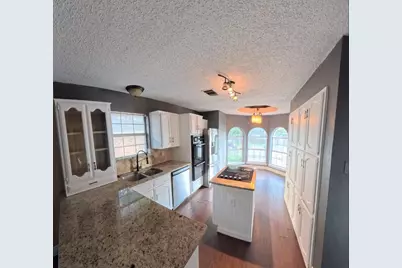 1454 Cromwell Court, Lancaster, TX 75134 - Photo 5