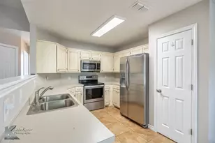 7549 Thompson Pkwy, Abilene, TX 79606 - Photo 11