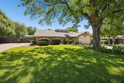 1203 Oakwood Trail, Southlake, TX 76092 - Photo 1