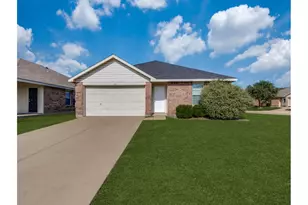 1609 Castle Ridge Rd, Fort Worth, TX 76140 - Photo 1