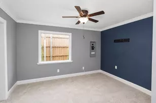 730 Valiant Cir, Garland, TX 75043 - Photo 11