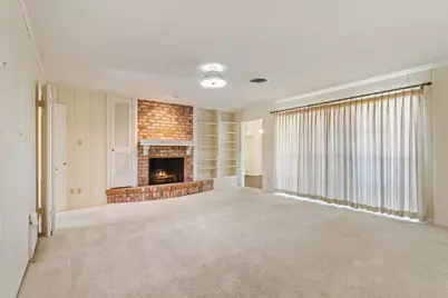 4801 Lake Englewood Drive, Waco, TX 76710 - Photo 9