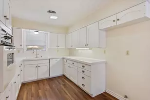 4801 Lake Englewood Dr, Waco, TX 76710 - Photo 19