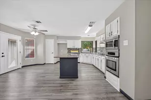 2417 Covington Dr, Flower Mound, TX 75028 - Photo 5