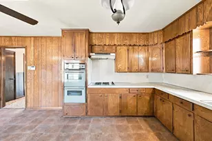 1003 E Milam St, Ennis, TX 75119 - Photo 7