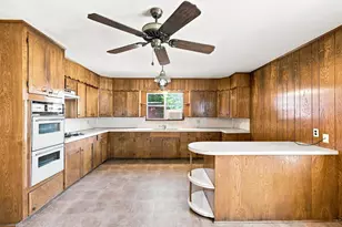 1003 E Milam St, Ennis, TX 75119 - Photo 9