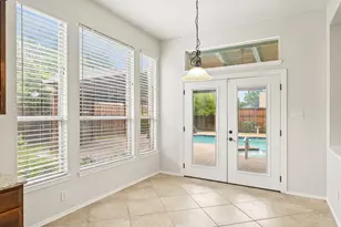 7410 Silverthorn Dr, Rowlett, TX 75089 - Photo 15