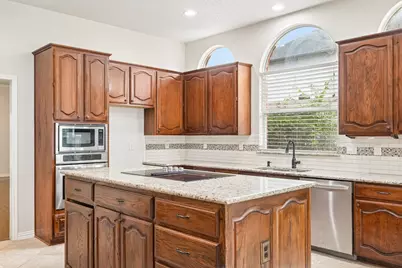 7410 Silverthorn Drive, Rowlett, TX 75089 - Photo 11