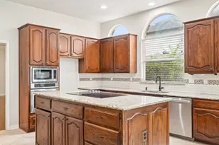7410 Silverthorn Dr, Rowlett, TX 75089 - Photo 11