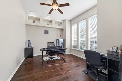 124 Myrtle Creek, Grapevine, TX 76051 - Photo 5