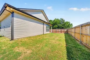 97 S Fir St, Celeste, TX 75423 - Photo 33