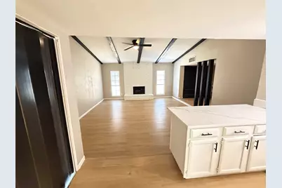4212 Coronet, Arlington, TX 76017 - Photo 7