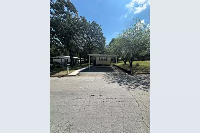4324 Bradley Lane, Arlington, TX 76017 - Photo 5