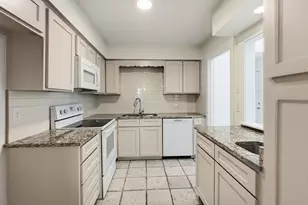 12550 Fireglow Walk, Dallas, TX 75243 - Photo 13