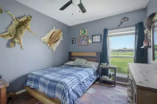 501 N Van Zandt St, Tioga, TX 76271 - Photo 17
