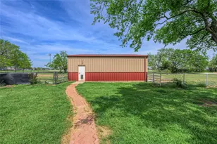501 N Van Zandt St, Tioga, TX 76271 - Photo 21