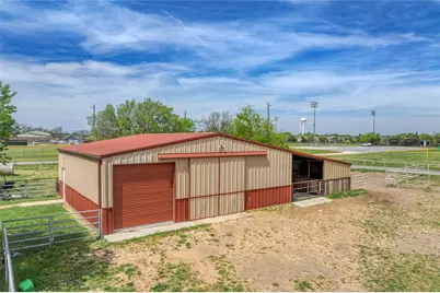 501 N Van Zandt Street, Tioga, TX 76271 - Photo 33