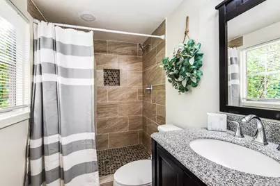 1125 Edmondson Drive, Irving, TX 75060 - Photo 11