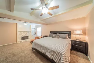 1804 Lincolnshire Drive, Bedford, TX 76021 - Photo 13