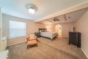 1804 Lincolnshire Dr, Bedford, TX 76021 - Photo 11