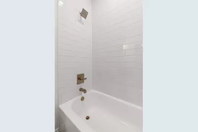 5623 Barkridge Drive, Granbury, TX 76048 - Photo 27