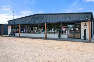 503 E Commerce St, Fairfield, TX 75840 - Photo 33