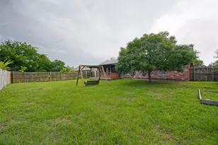 1009 Enlow Cir, Commerce, TX 75428 - Photo 25