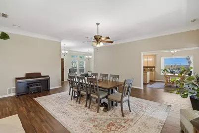 7501 Meadowside Road, Fort Worth, TX 76132 - Photo 11
