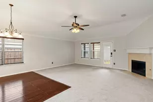 6401 Candletree Ln, McKinney, TX 75070 - Photo 11