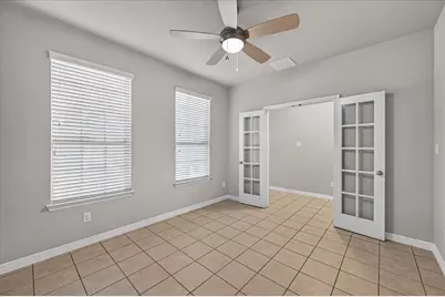 601 Sinclair Court, Arlington, TX 76002 - Photo 3