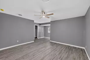 200 Opal St, Saginaw, TX 76179 - Photo 31