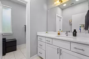 1011 Gallivant Ln, Dallas, TX 75218 - Photo 27
