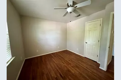 1013 Wilshire Boulevard, Arlington, TX 76012 - Photo 13