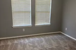 2006 Trickling Creek Dr, Garland, TX 75041 - Photo 7
