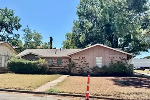 1114 Paula Dr, Arlington, TX 76012 - Photo 1
