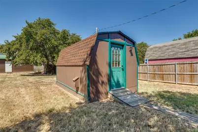 808 Wayne Trail, Azle, TX 76020 - Photo 19