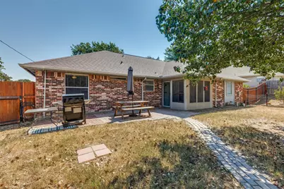 808 Wayne Trail, Azle, TX 76020 - Photo 17