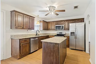 808 Wayne Trail, Azle, TX 76020 - Photo 7