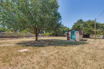 808 Wayne Trail, Azle, TX 76020 - Photo 23