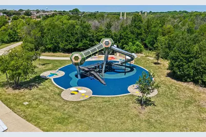 1601 Spanish Bay Court, Little Elm, TX 75036 - Photo 9