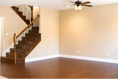 606 Seneca Boulevard, McKinney, TX 75069 - Photo 7