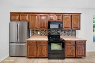 10834 Axton Ct, Fort Worth, TX 76052 - Photo 11