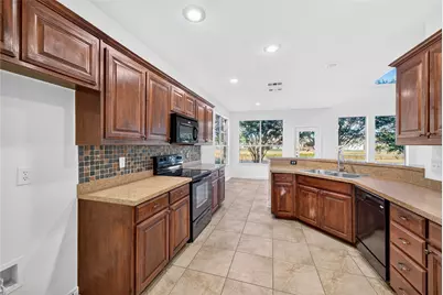 10834 Axton Court, Fort Worth, TX 76052 - Photo 11