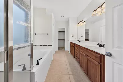10834 Axton Court, Fort Worth, TX 76052 - Photo 17