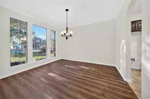 10834 Axton Ct, Fort Worth, TX 76052 - Photo 7