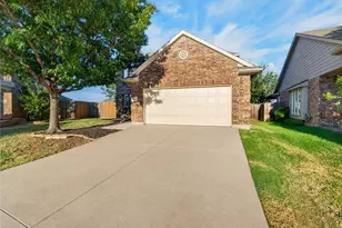 10834 Axton Ct, Fort Worth, TX 76052 - Photo 31