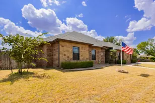 5041 Velta Ln, Abilene, TX 79606 - Photo 3