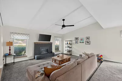 808 Rushmore Lane, Plano, TX 75023 - Photo 5