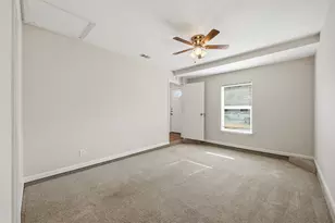 4229 Comanche St, Fort Worth, TX 76119 - Photo 7